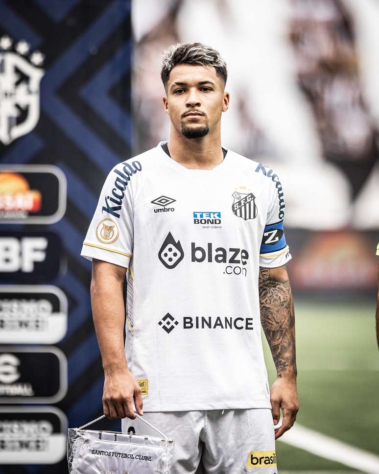 Em jejum, Marcos Leonardo perde espaço na briga pela artilharia do Brasileiro