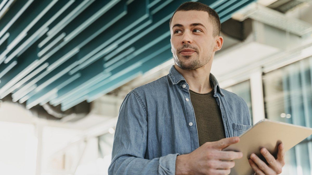 Poder do síndico: multas, cobranças e conflitos em condomínios