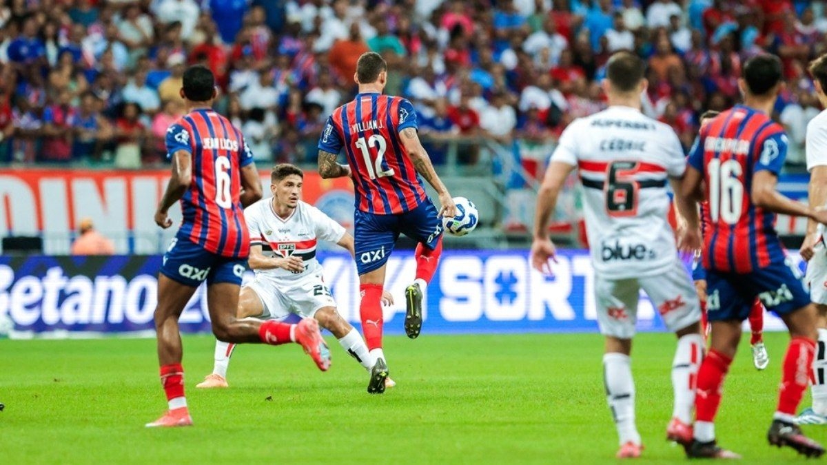 Rogério Ceni conquista primeira vitória contra o São Paulo