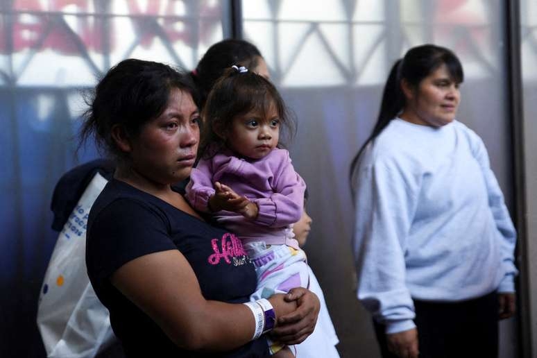 Juiz federal dos EUA suspende decisão de Trump que acaba com cidadania automática