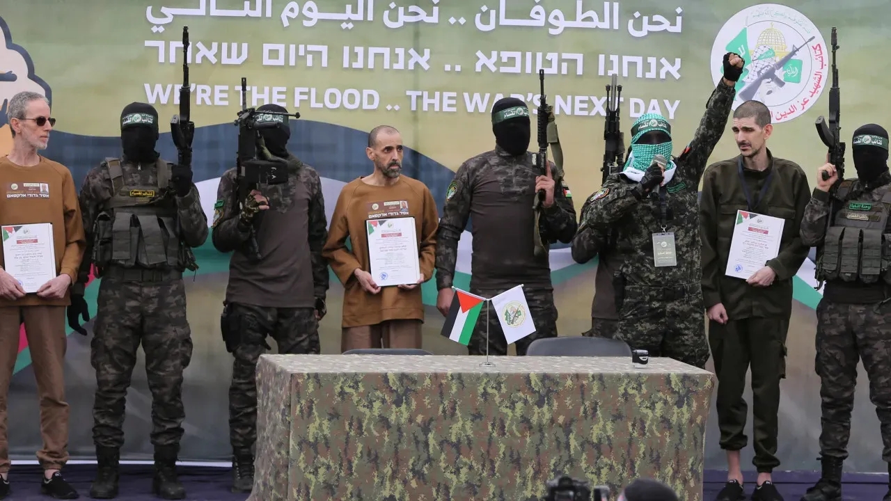 Hamas liberta três reféns israelenses em nova ação
