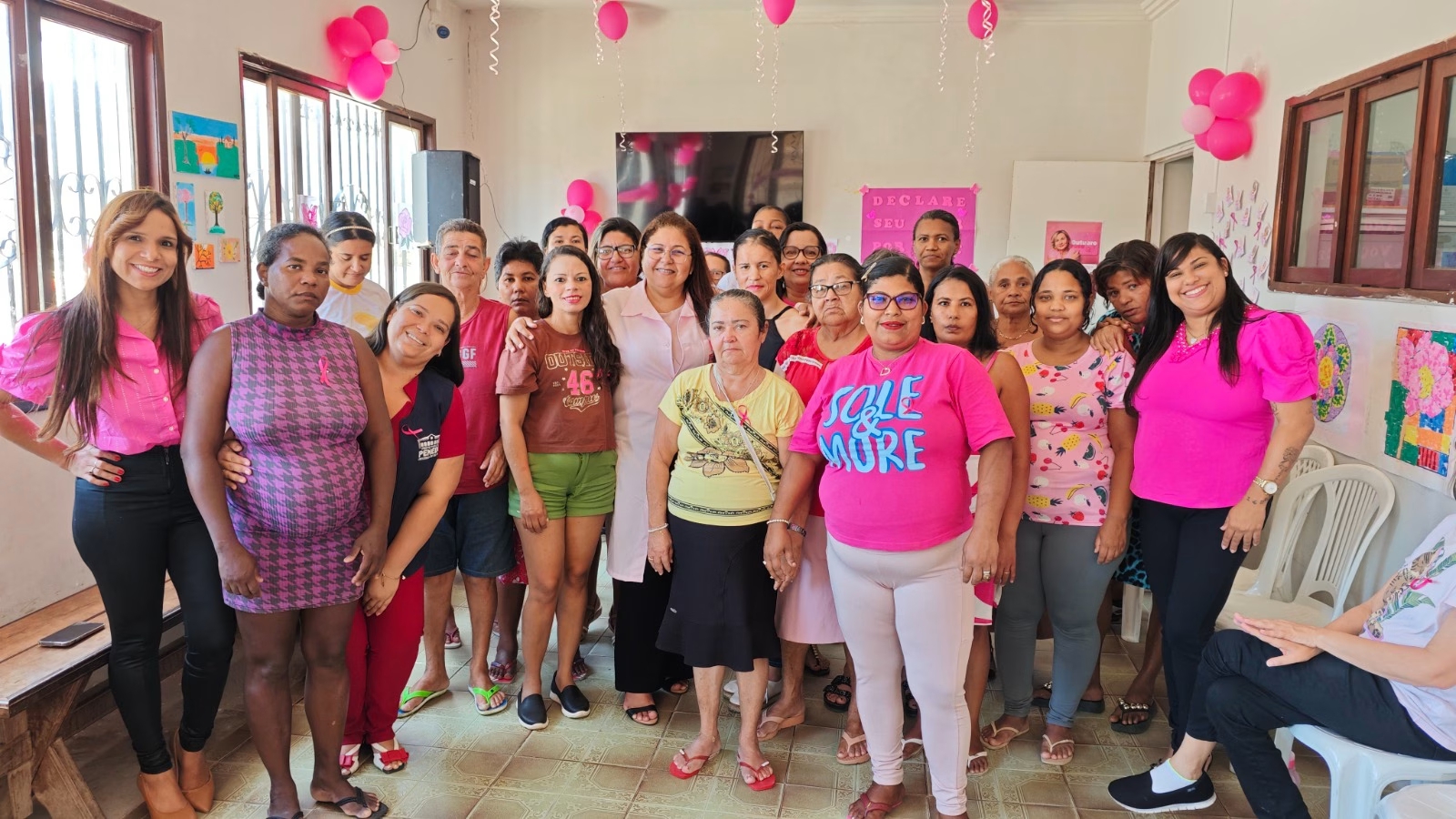 Ação do CAPS de Penedo promove conscientização do Outubro Rosa