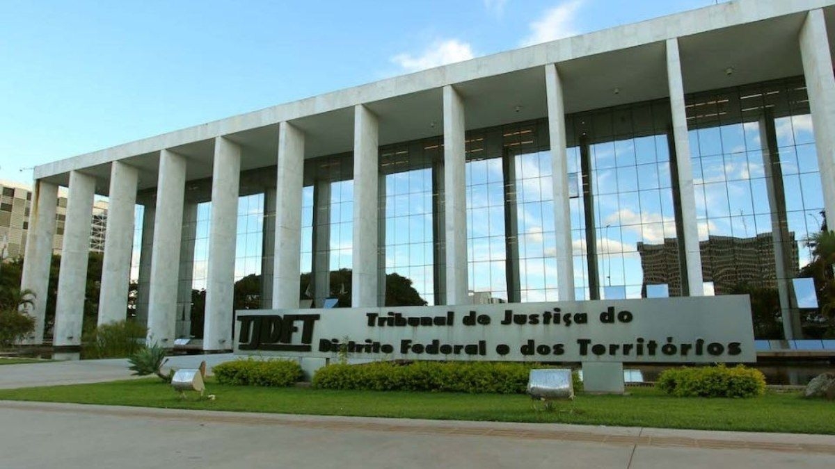 Justiça multa enfermeiros por paralisação na saúde pública