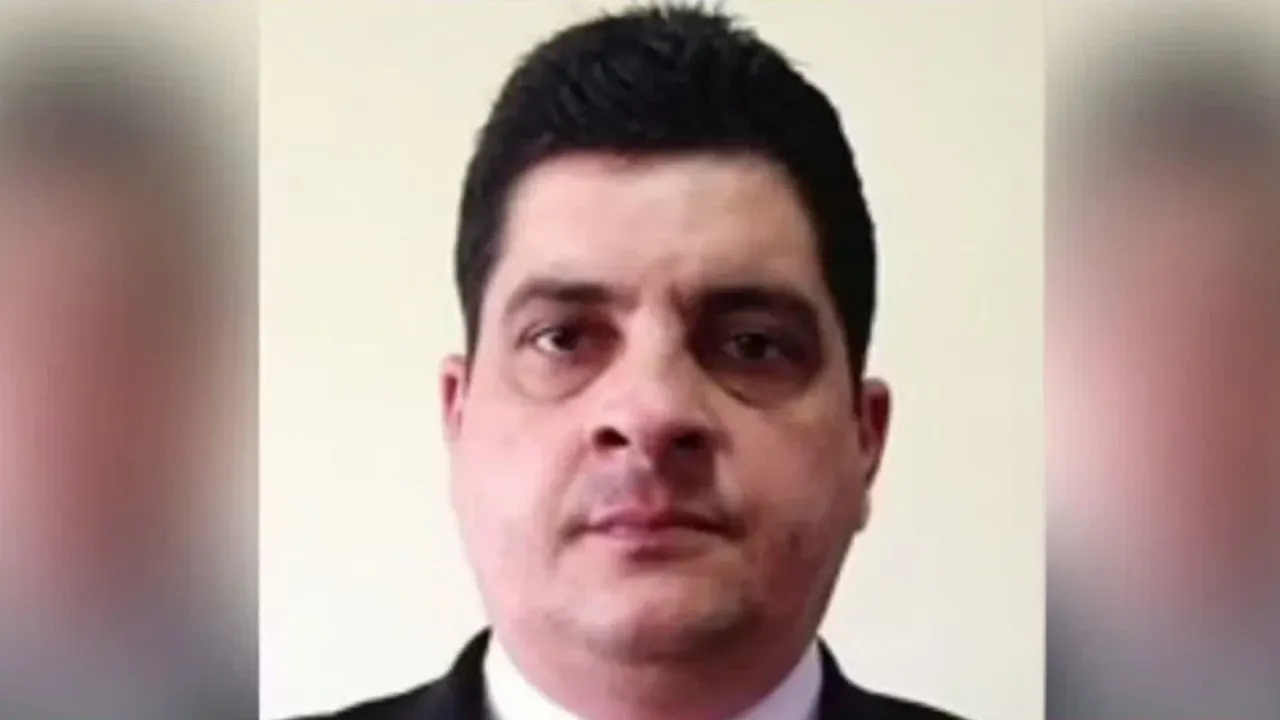 Alexandre de Moraes mantém prisão de ex-assessor de Bolsonaro