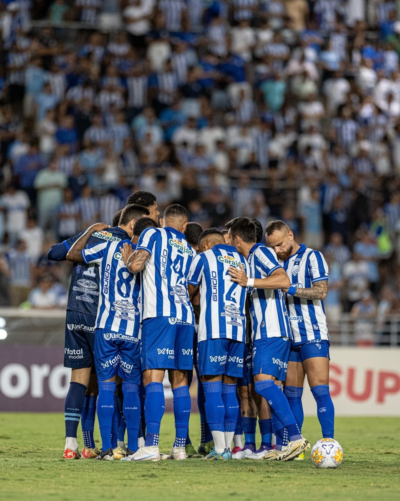 CSA é obrigado a suspender publicidade de site de acompanhantes