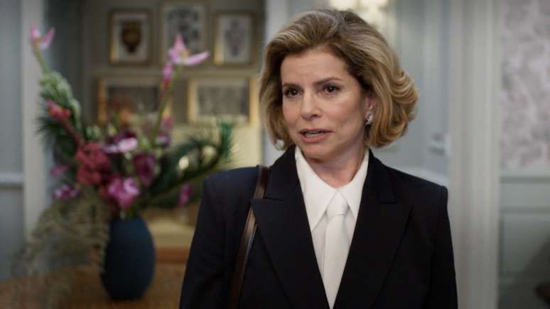 Debora Bloch fala sobre remake de 'Vale Tudo' e trolls