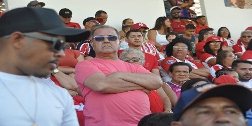 Com a frente ampla de RL, somente uma grande traição poderia ser o acidente de percurso político.