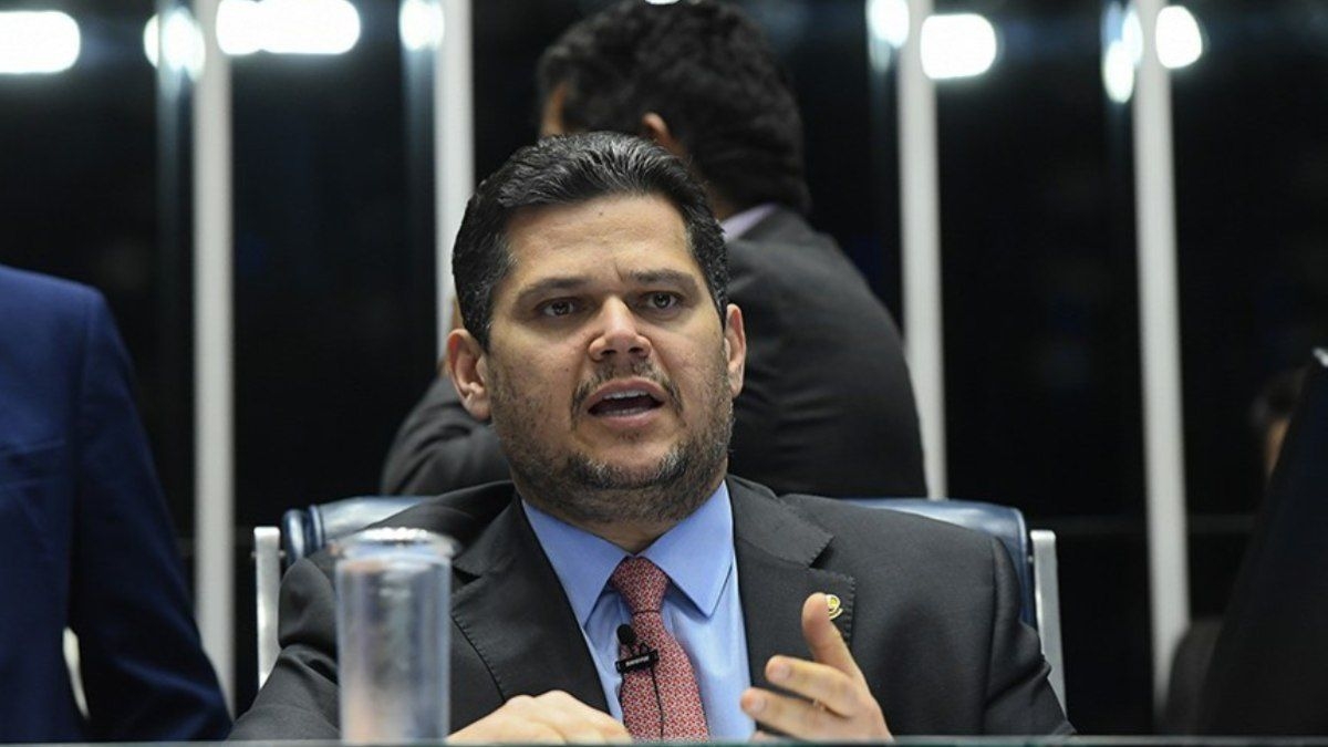 CPI do Crime Organizado é autorizada por Alcolumbre no Rio