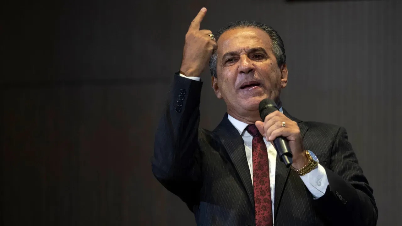 Silas Malafaia tem celular apreendido em operação da PF