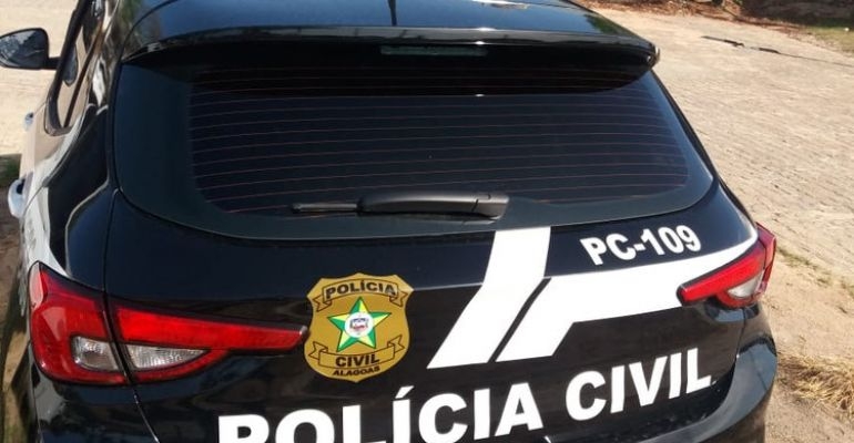 Adolescente é apreendida no RJ por envenenar e matar a mãe em Arapiraca