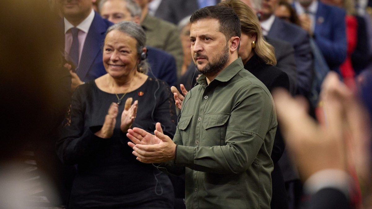 Zelensky critica ataque da Rússia antes de reunião com Trump