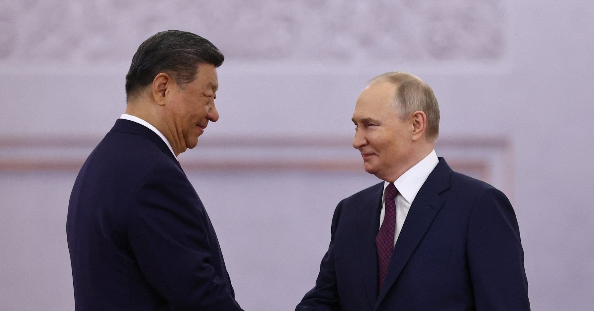 Putin e Xi Fortalecem Parceria no Kremlin