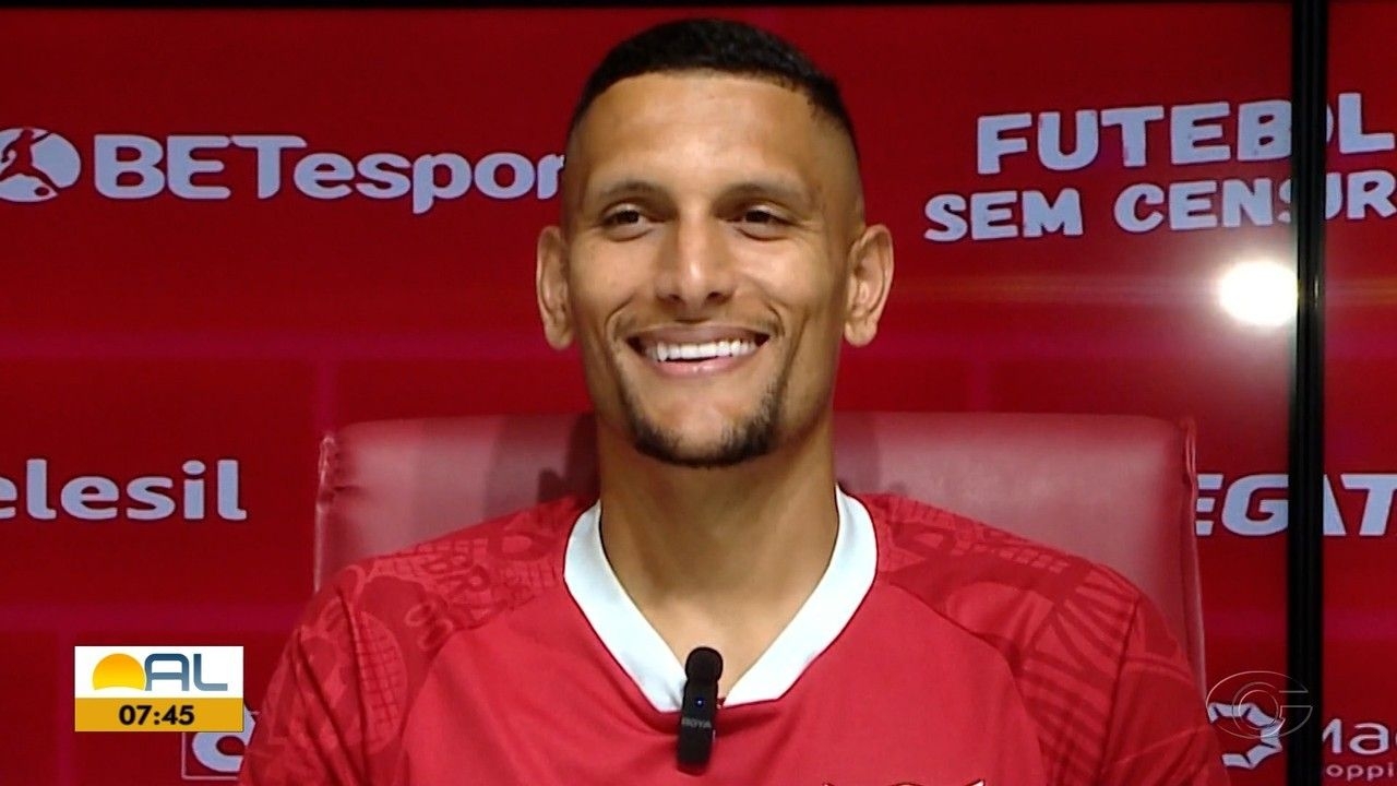 CRB busca vitória contra Paysandu para chegar ao G-4