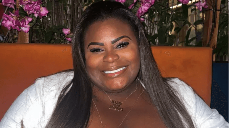 Após perder quase 50 kg, Jojo Todynho exibe silhueta fininha ao usar look fitness