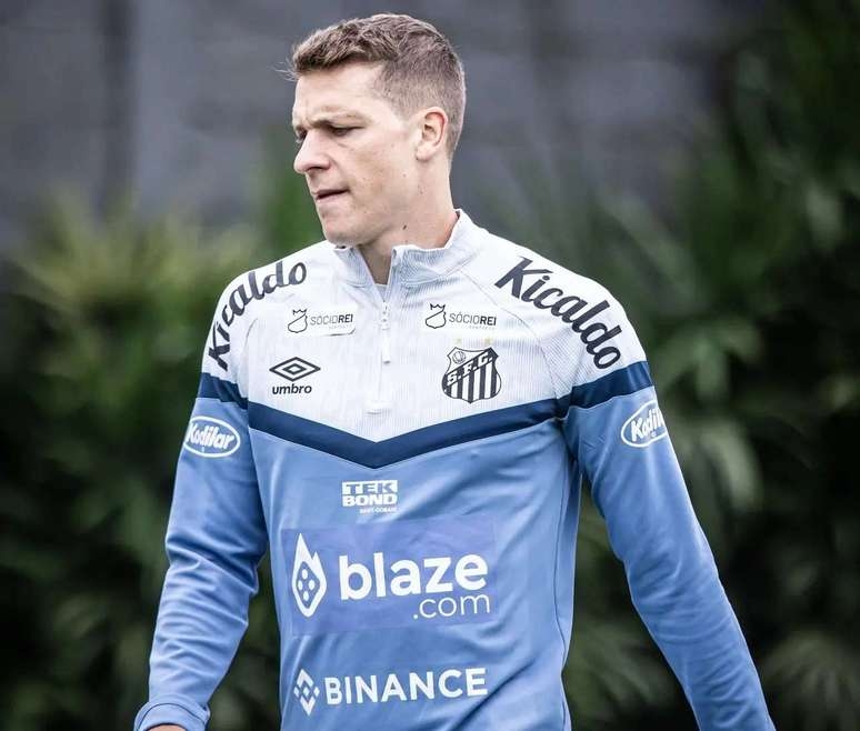Suspensão de Marcos Leonardo abre espaço para "talismã" ser titular do Santos