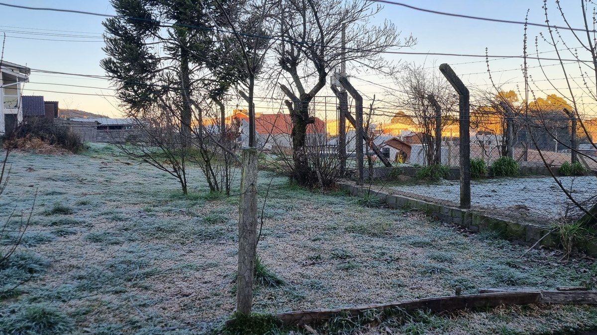Frente fria traz geadas e chuva em várias regiões
