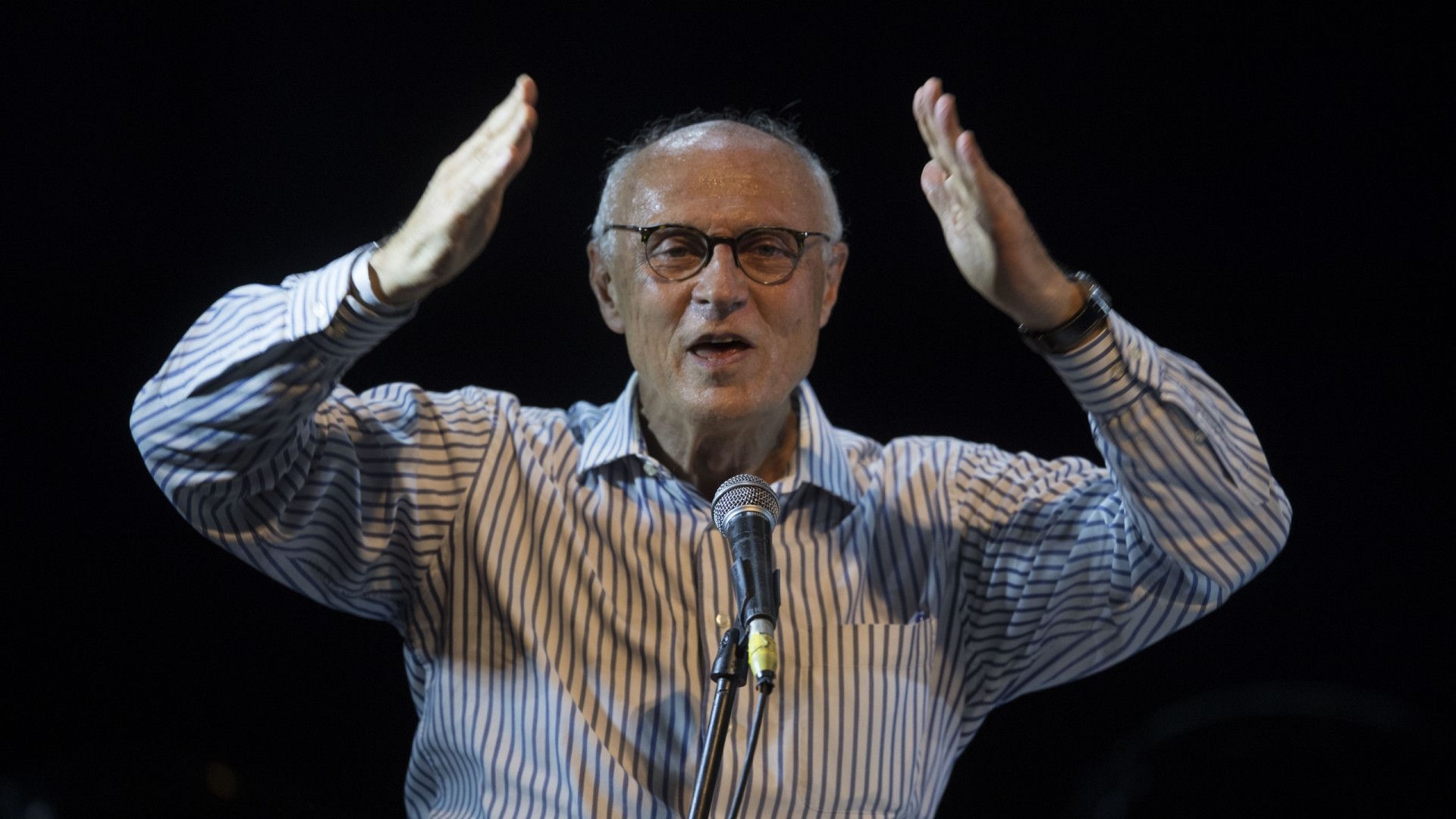 Suplicy tem reunião com Boulos, insiste em prévia no PT, mas reconhece falta de candidatos