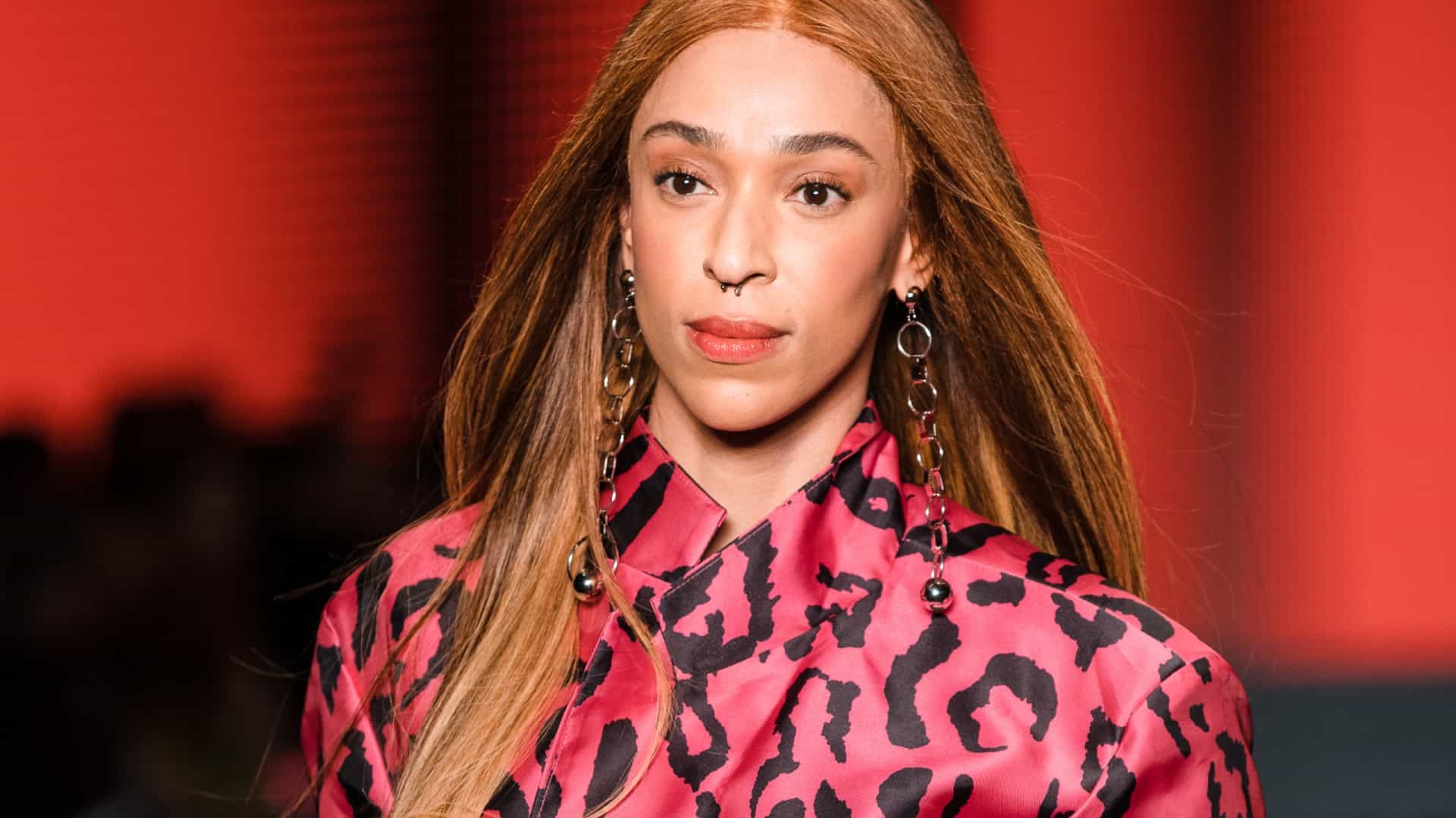 'Sempre quis ser modelo', diz deputada federal Erika Hilton sobre estreia na passarela da SPFW