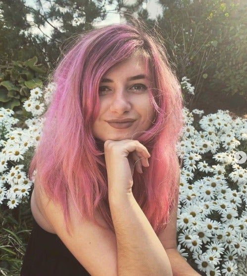 Natasha Jokić e seu Humor Encantador no BuzzFeed