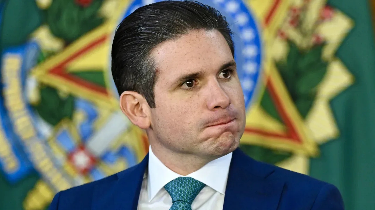 Motta busca alternativas para anistia com o Senado e STF