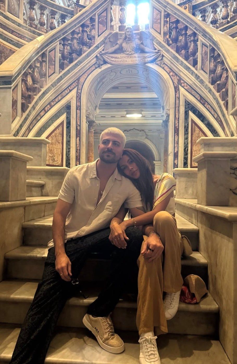 Anitta e Ian Bortolanza: Romance Discreto Após o Carnaval