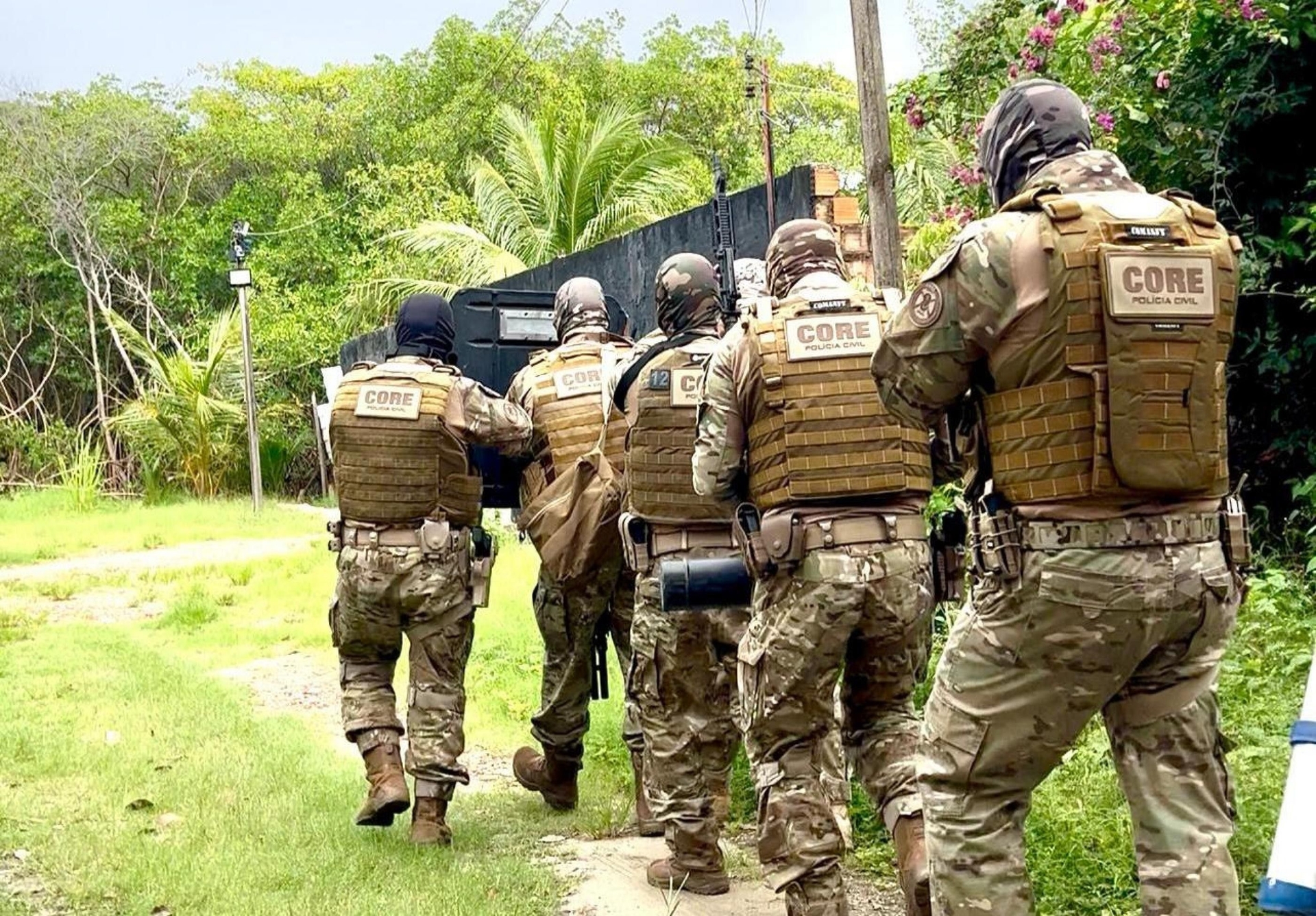 Polícia apreende hacker que invadiu sistemas judiciais no Brasil