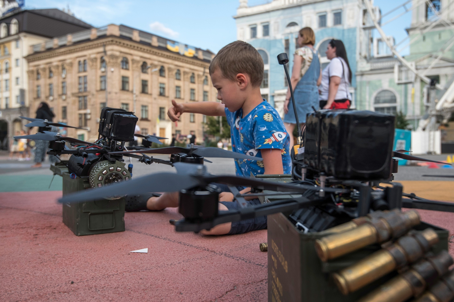 Civis financiam ataques com drones na Ucrânia