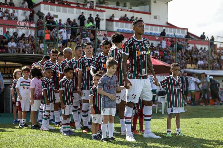 Ainda com os reservas e tentando convencer, Fluminense enfrenta o Audax-RJ