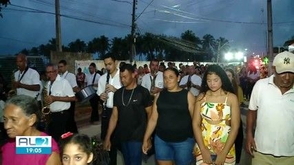 Chuva não impede turistas em Maceió no São João