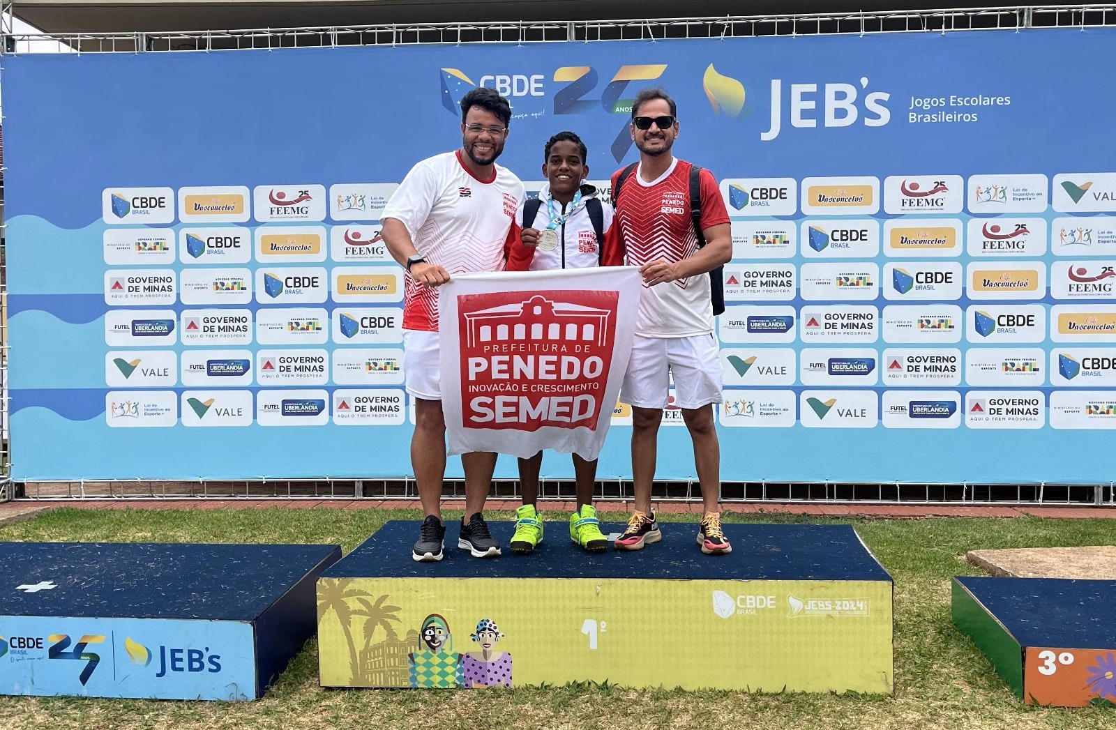 Penedo conquista medalha nos Jogos Estudantis Brasileiros