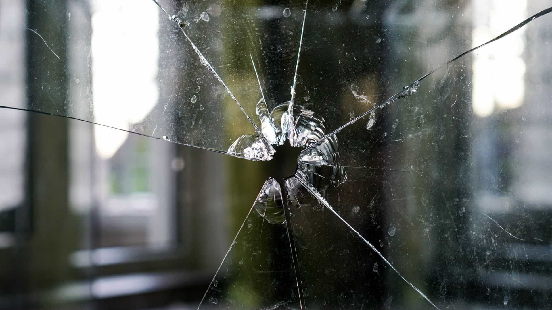 Mulher é baleada no rosto por PM em SP e perde a visão de um olho, diz família