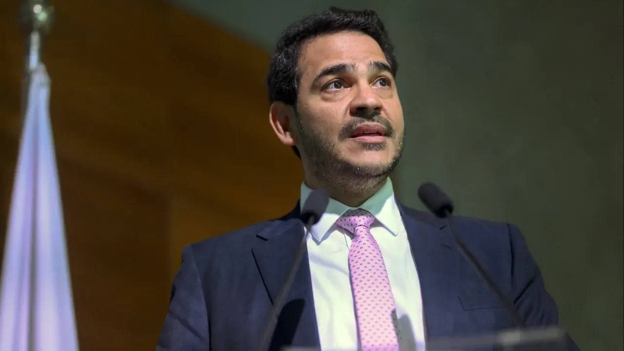 Lula deve indicar Jorge Messias para o STF