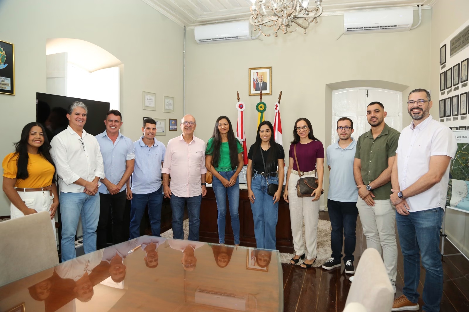 Sete novos servidores tomam posse em Penedo