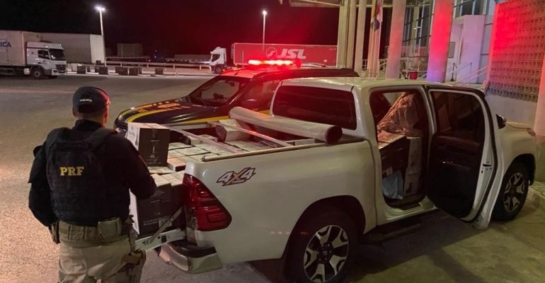 PRF apreende carga com 600 garrafas de Whisky em Joaquim Gomes
