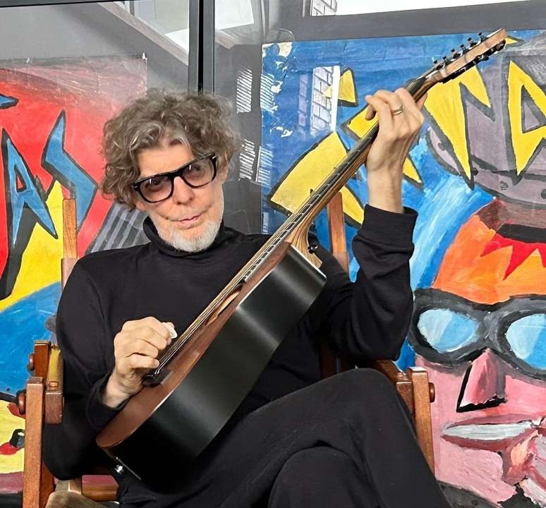 Branco Mello revela cirurgia para remover tumor na língua