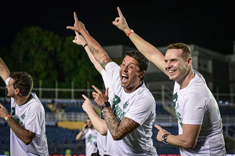 Thiago Carpini é novo treinador do São Paulo