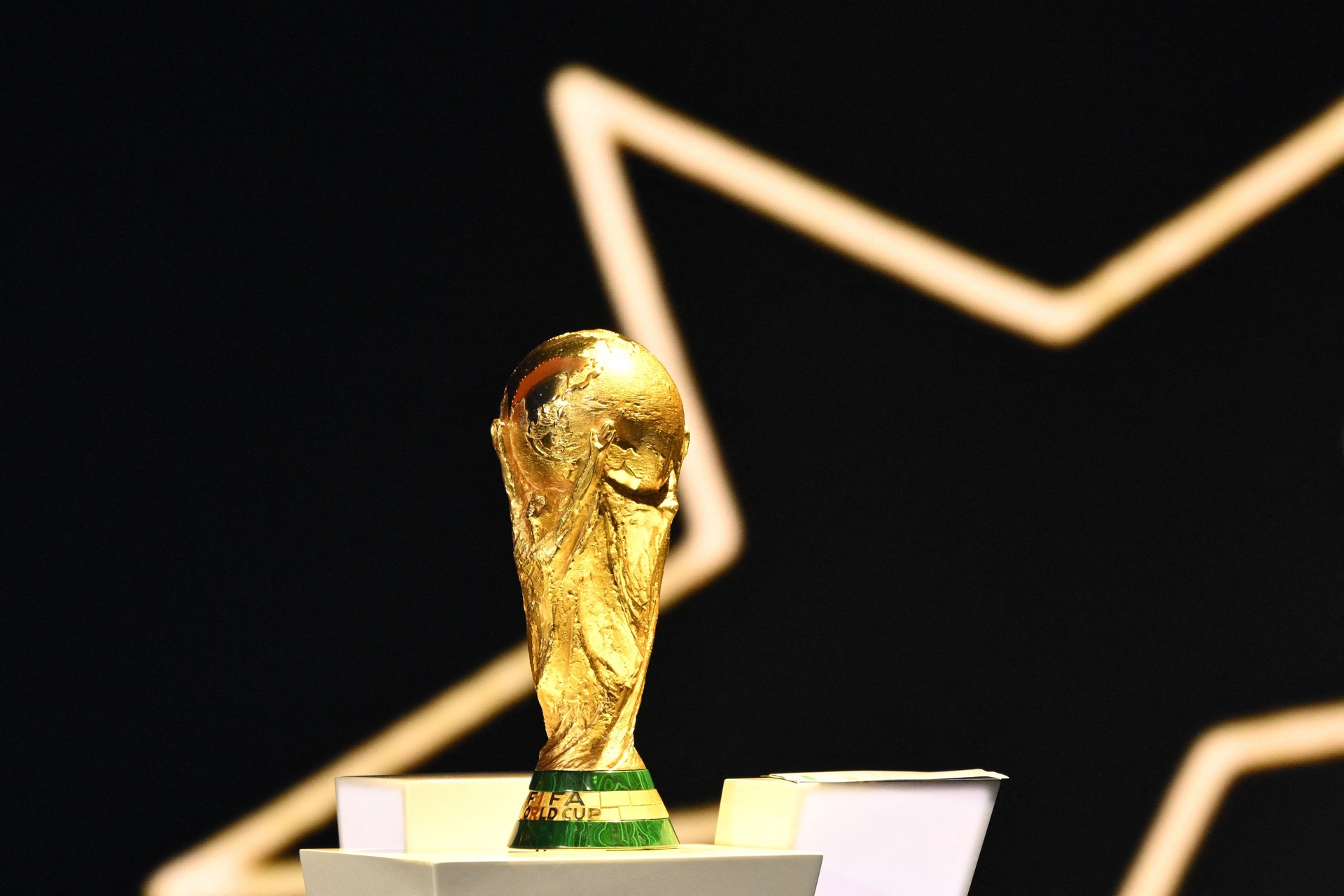 Copa do Mundo: Jogos emocionantes nesta segunda-feira