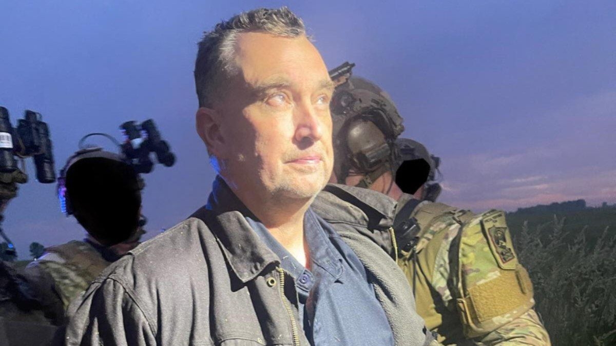 Suspeito de assassinar políticos nos EUA é preso