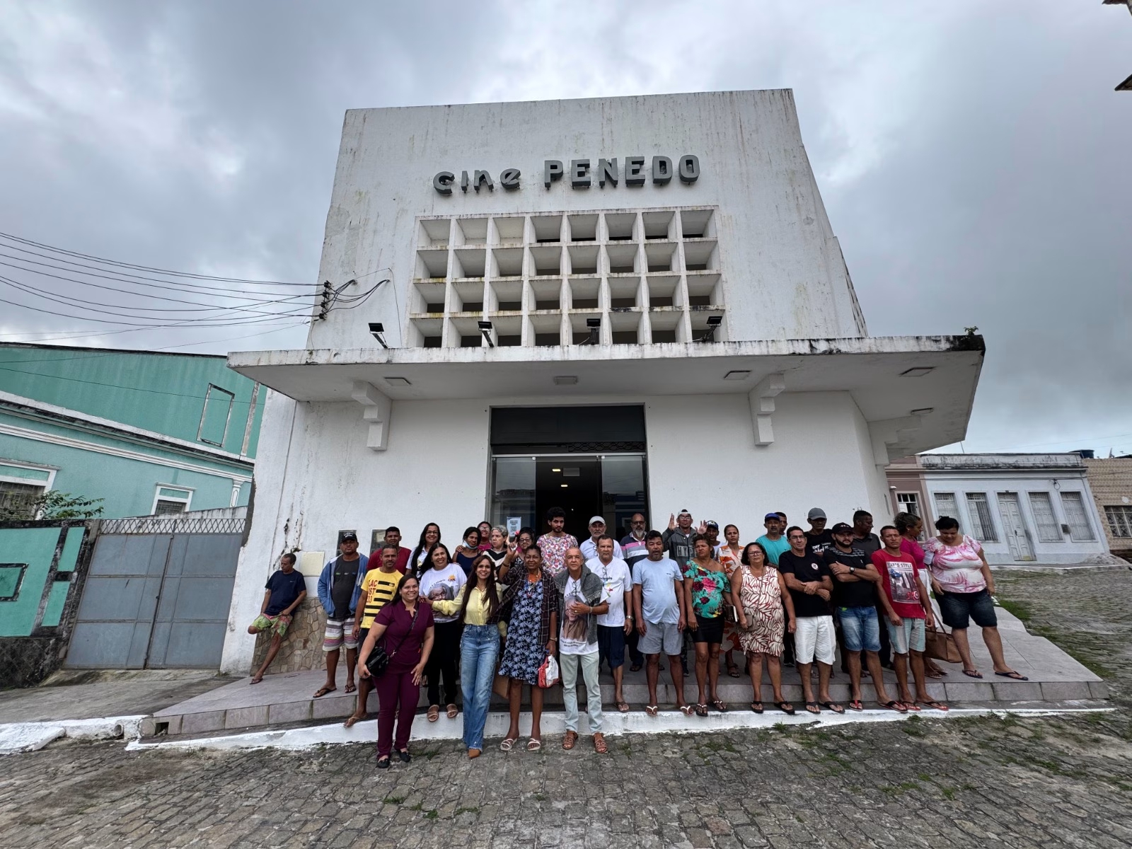 Setembro Amarelo: Usuários do CAPS assistem ao filme Nise