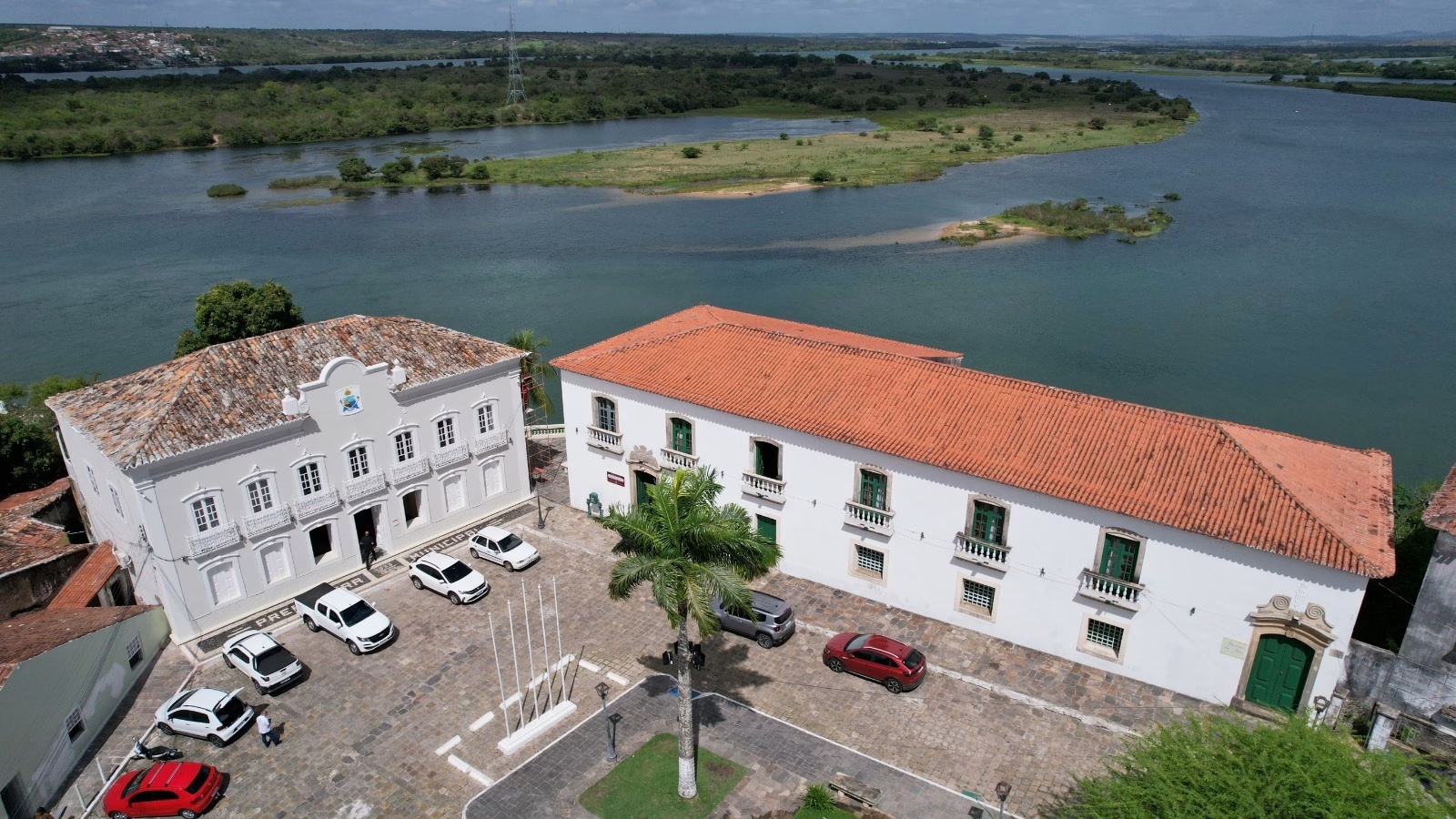 Penedo formaliza propostas ao PAC e licita projetos importantes