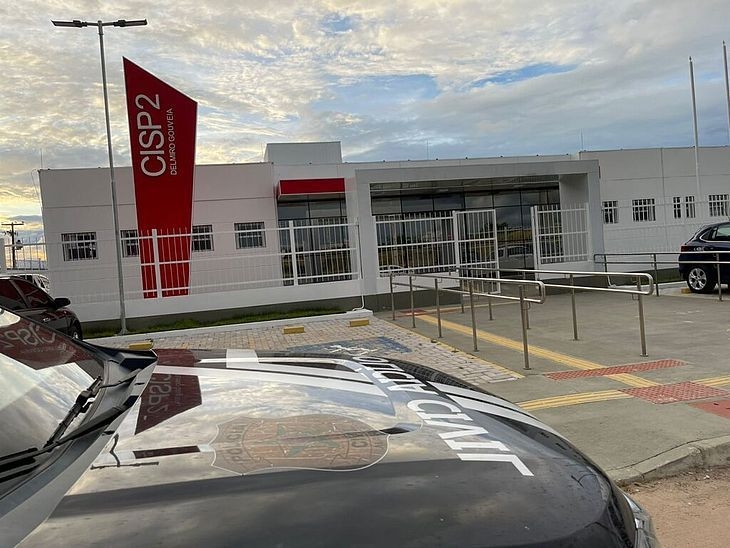 Homem que diz ser pai de santo é suspeito de estuprar mulher com deficiência mental, em Delmiro