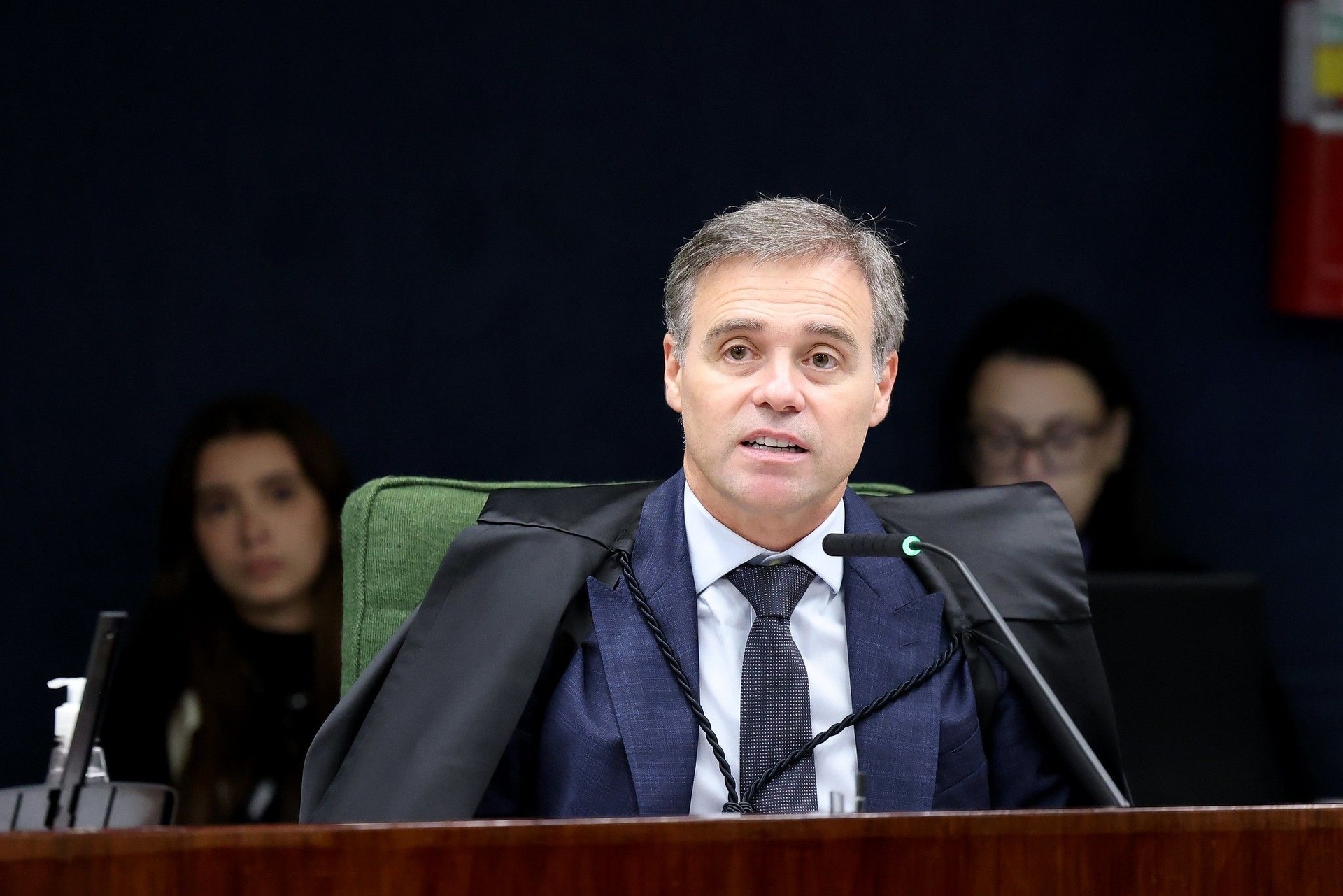 Reunião entre André Mendonça e Polícia Federal sobre Fraudes