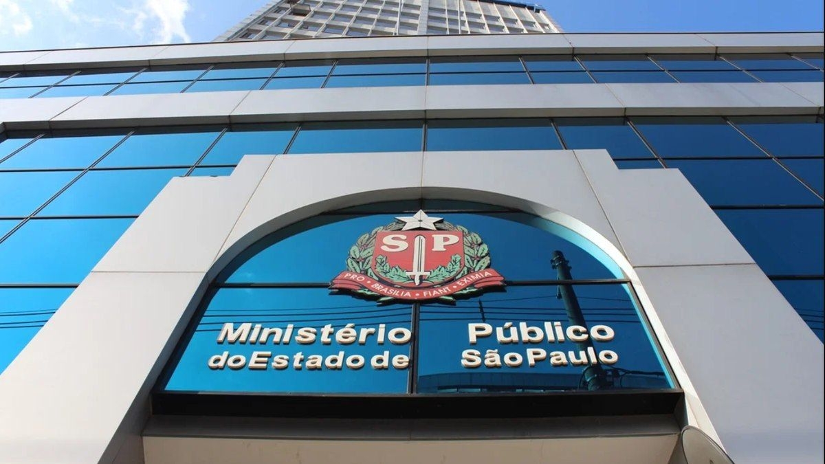 Justiça afasta professor de karatê por acusação de estupro