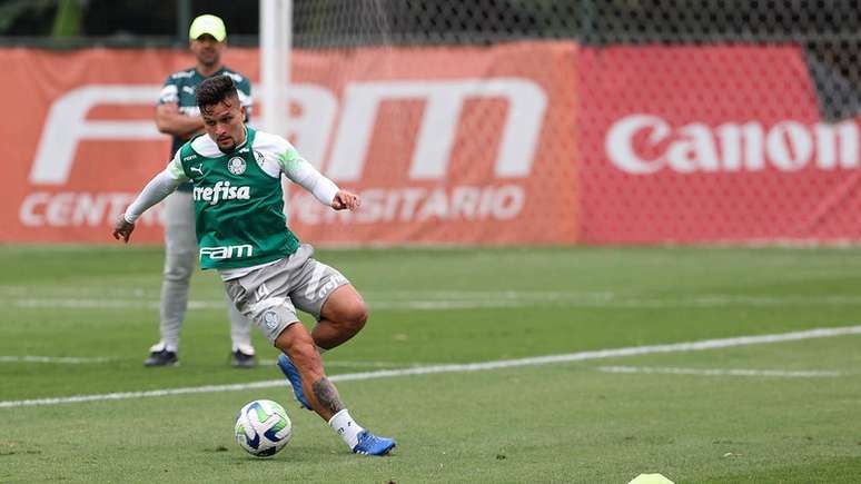 Artur projeta "jogo a jogo" em reta final do Brasileiro e pede Palmeiras firme na briga pelo título