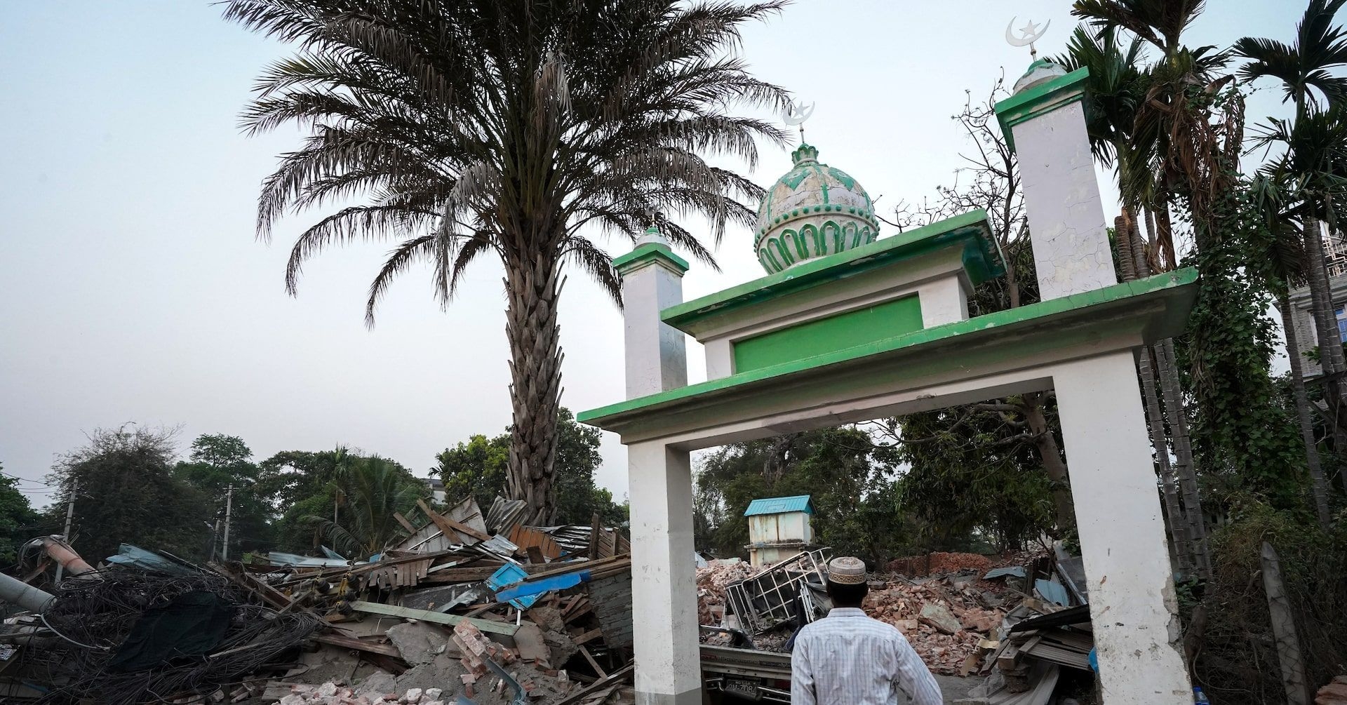 Myanmar Enfrenta Crise Após Terramoto Devastador