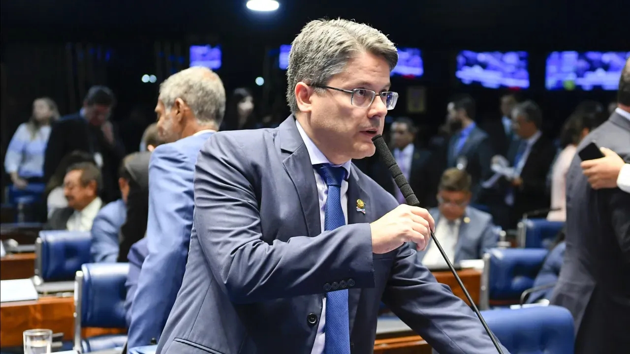 CCJ do Senado rejeita PEC da Blindagem por unanimidade