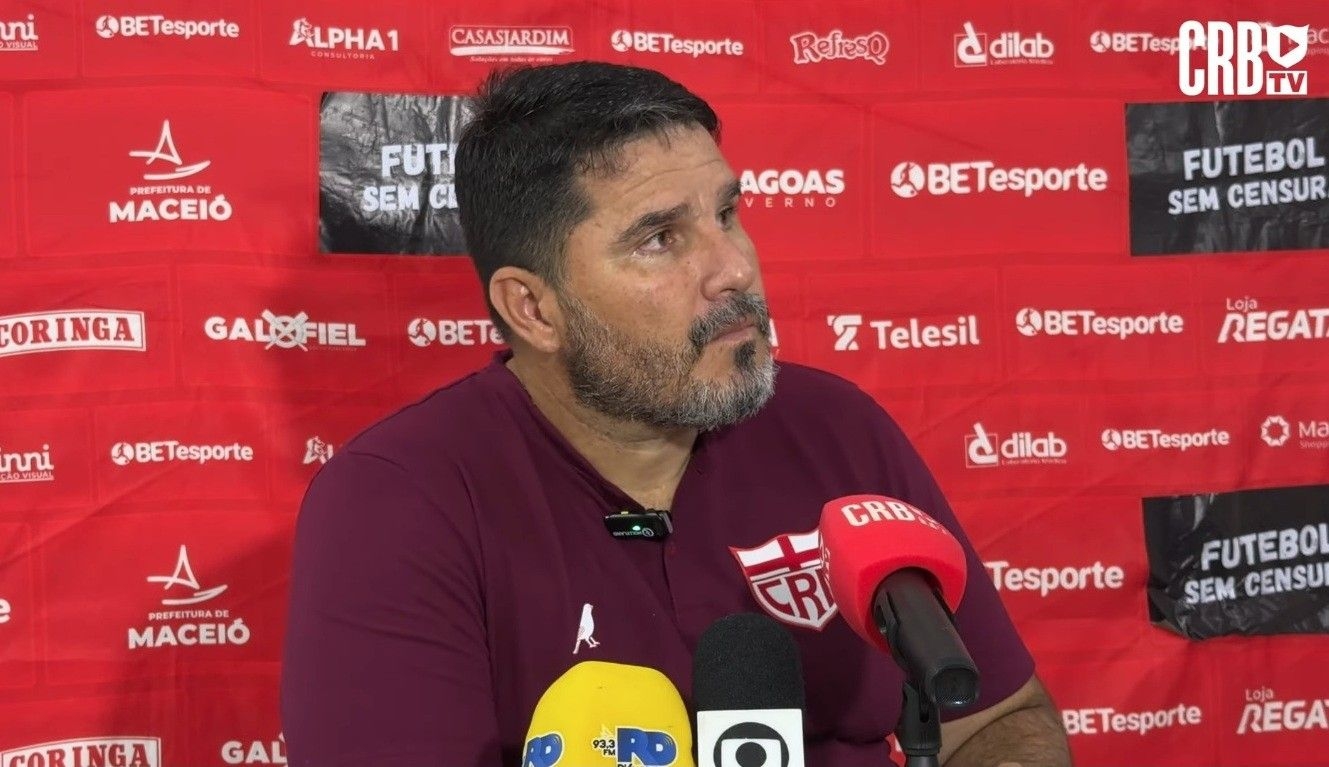 Barroca elogia desempenho do CRB apesar da derrota