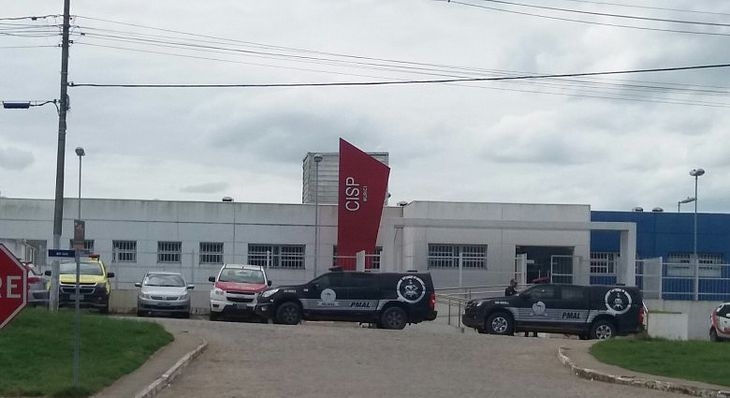 Polícia Civil investiga possível furto em loja de mulher vítima de feminicídio, em Murici