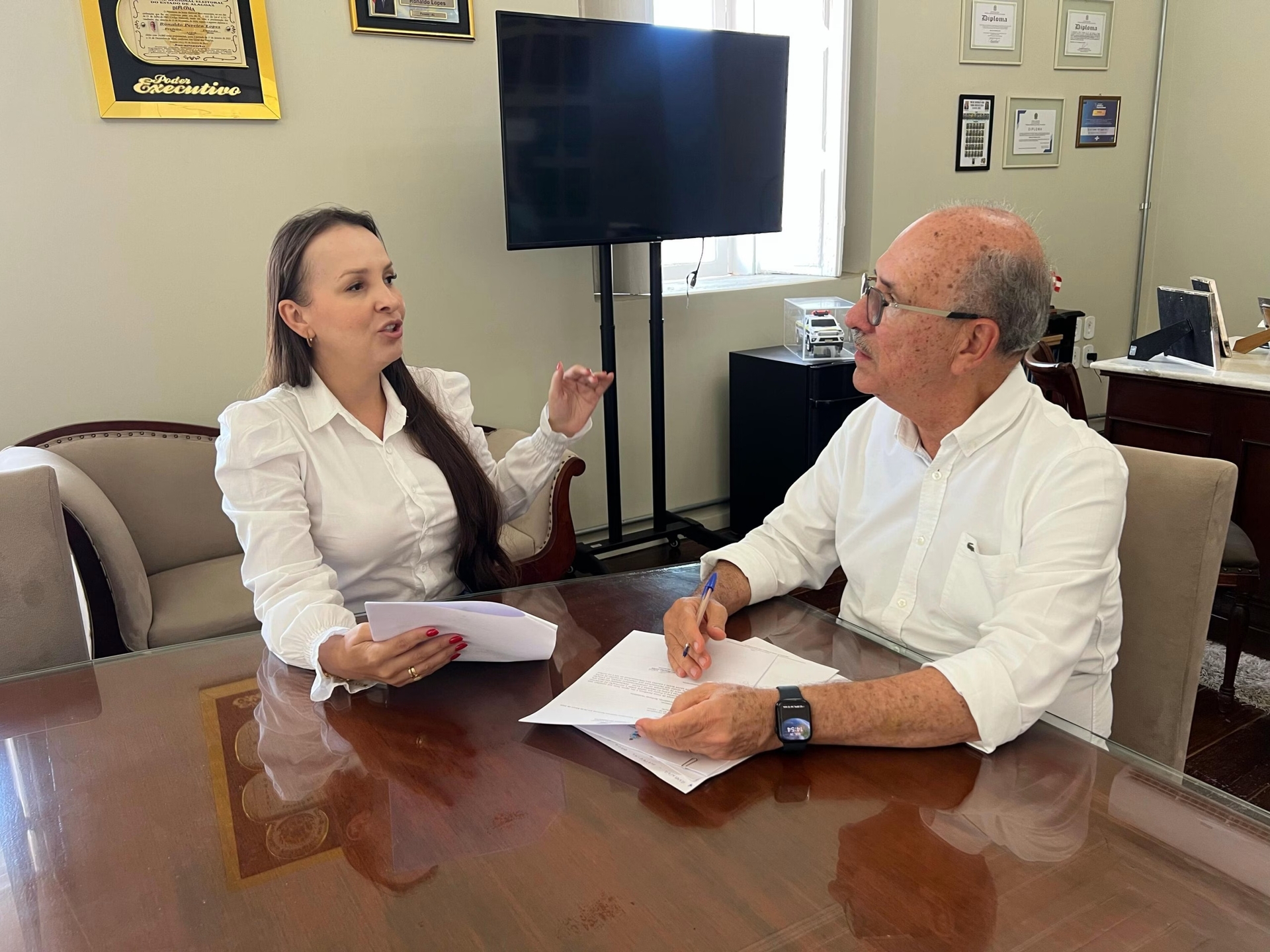 Ronaldo Lopes lança incentivo financeiro para saúde em Penedo