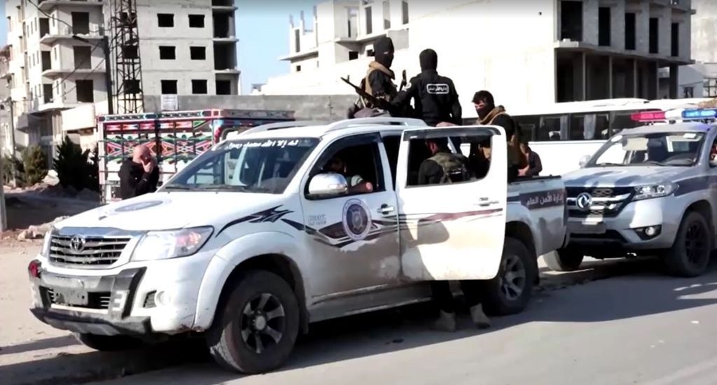 Líder sírio pede paz após onda de violência devastadora